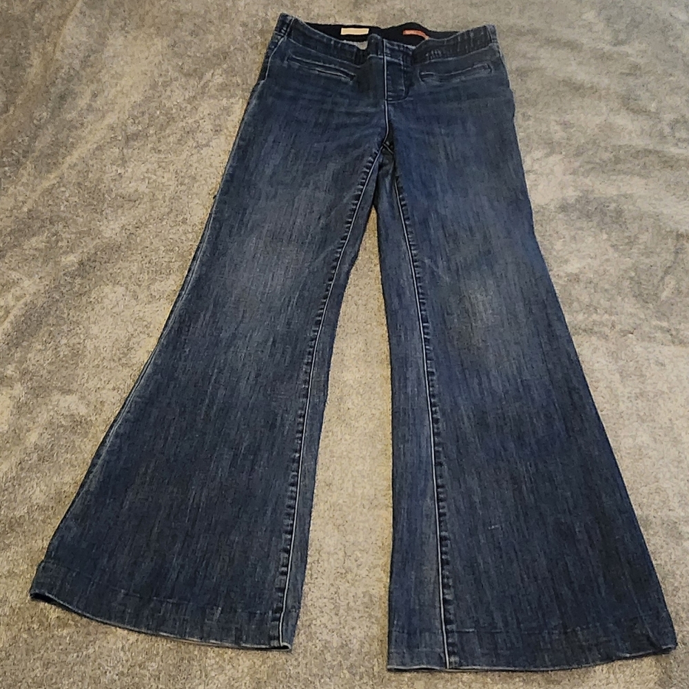 Pilcro Flare Jeans – Medium Wash – Women’s 29x29